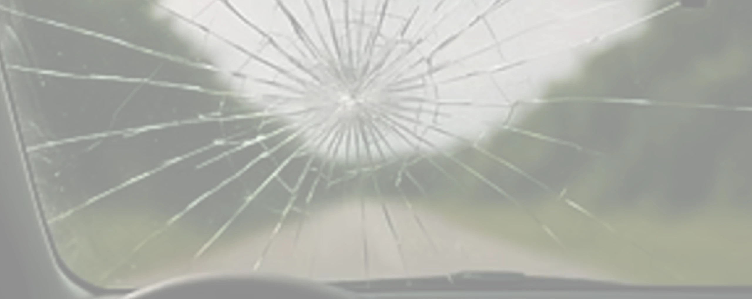 a cracked windshield in south tucson